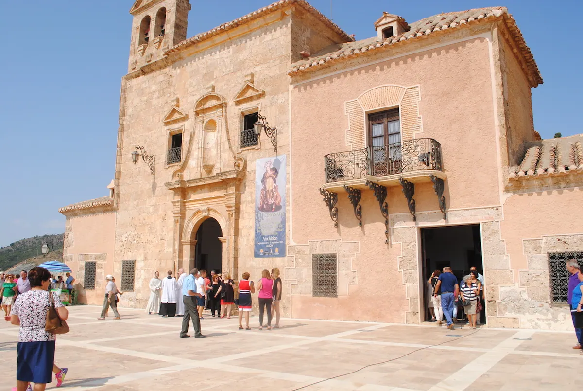 Santuario de Nuestra Señora del Saliente, en la sierra de Albox (Almería)