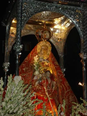 Imagen venerada de Nuestra Señora de la Sierra, patrona de Cabra (Córdoba)