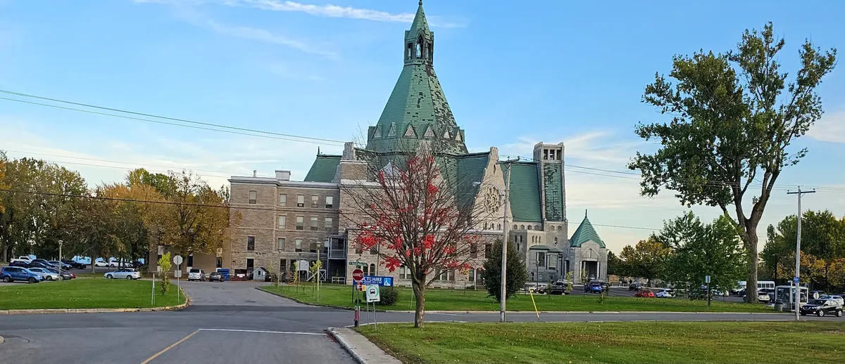 Santuario Nacional de Notre-Dame-du-Cap, en Cap-de-la-Madeleine (Quebec, Canadá)