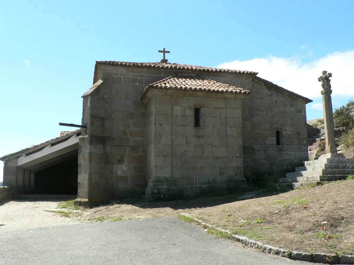 Ermita de Nuestra Señora de Chamorro, en el monte de Chamorro (Ferrol, A Coruña)