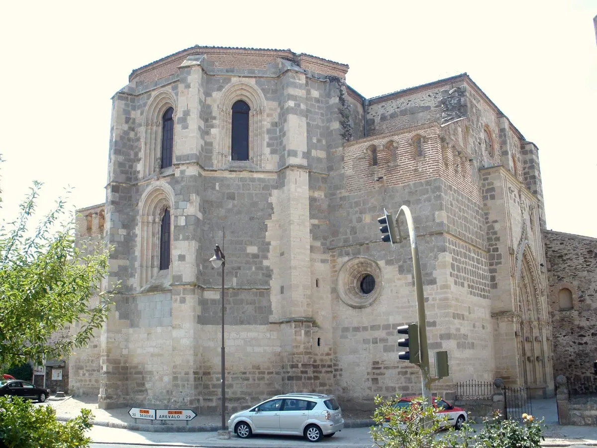 Monasterio de Nuestra Señora de la Soterraña, en Santa María la Real de Nieva (Segovia)