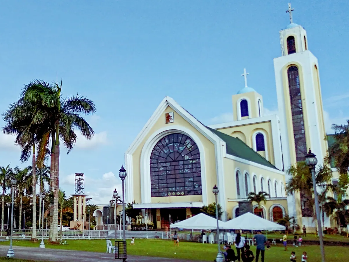 Basílica Menor de Nuestra Señora de Peñafrancia, Naga (Filipinas)
