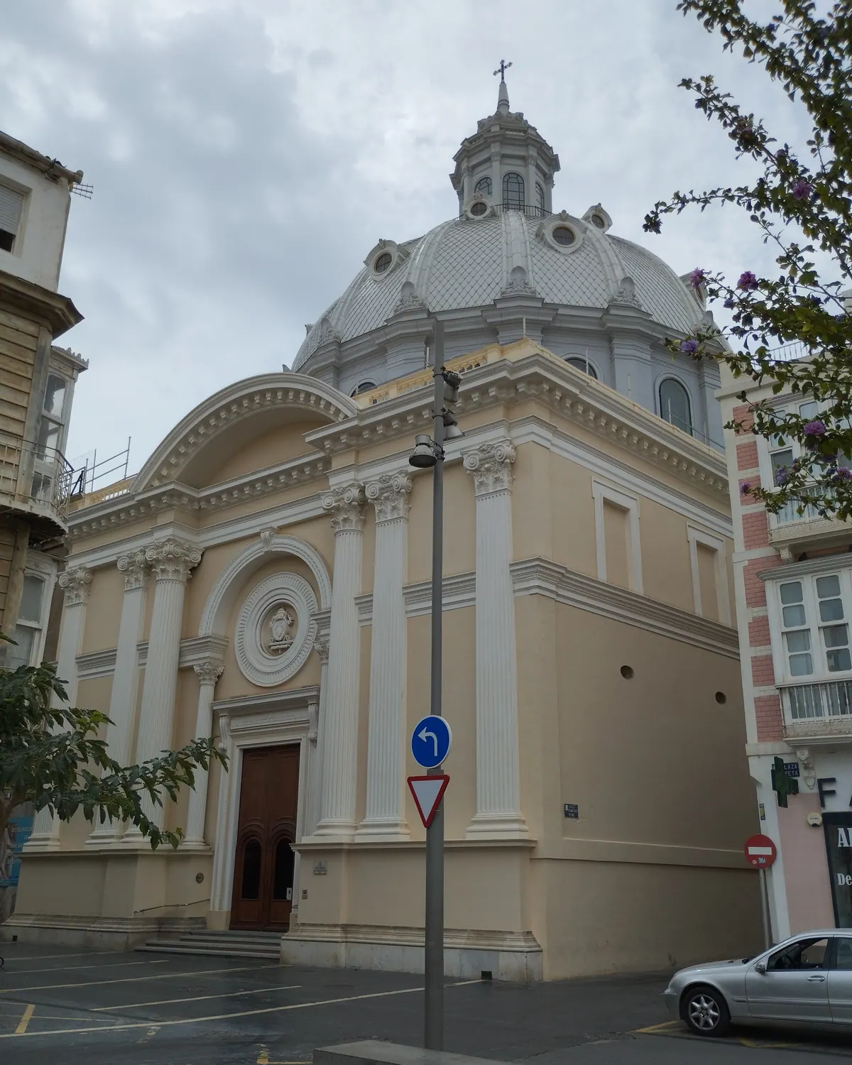 Basílica de Nuestra Señora de la Caridad, en Cartagena (Murcia)