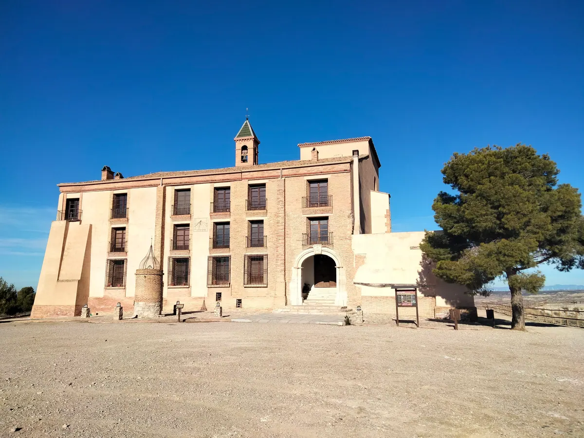 Santuario de Nuestra Señora de Magallón, en Leciñena (Zaragoza)